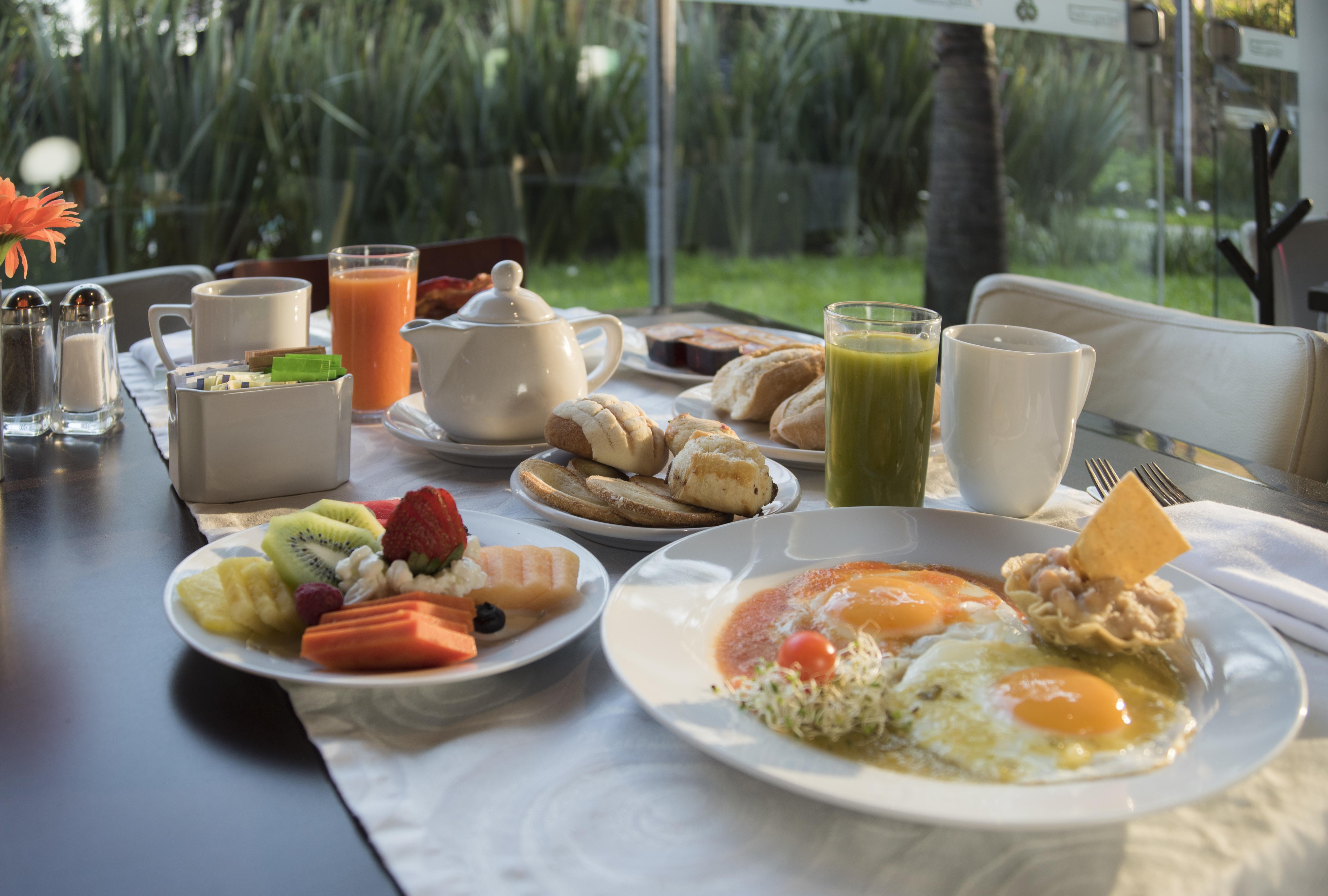 Victoria Ejecutivo Hotel กัวดาลาฮารา ภายนอก รูปภาพ