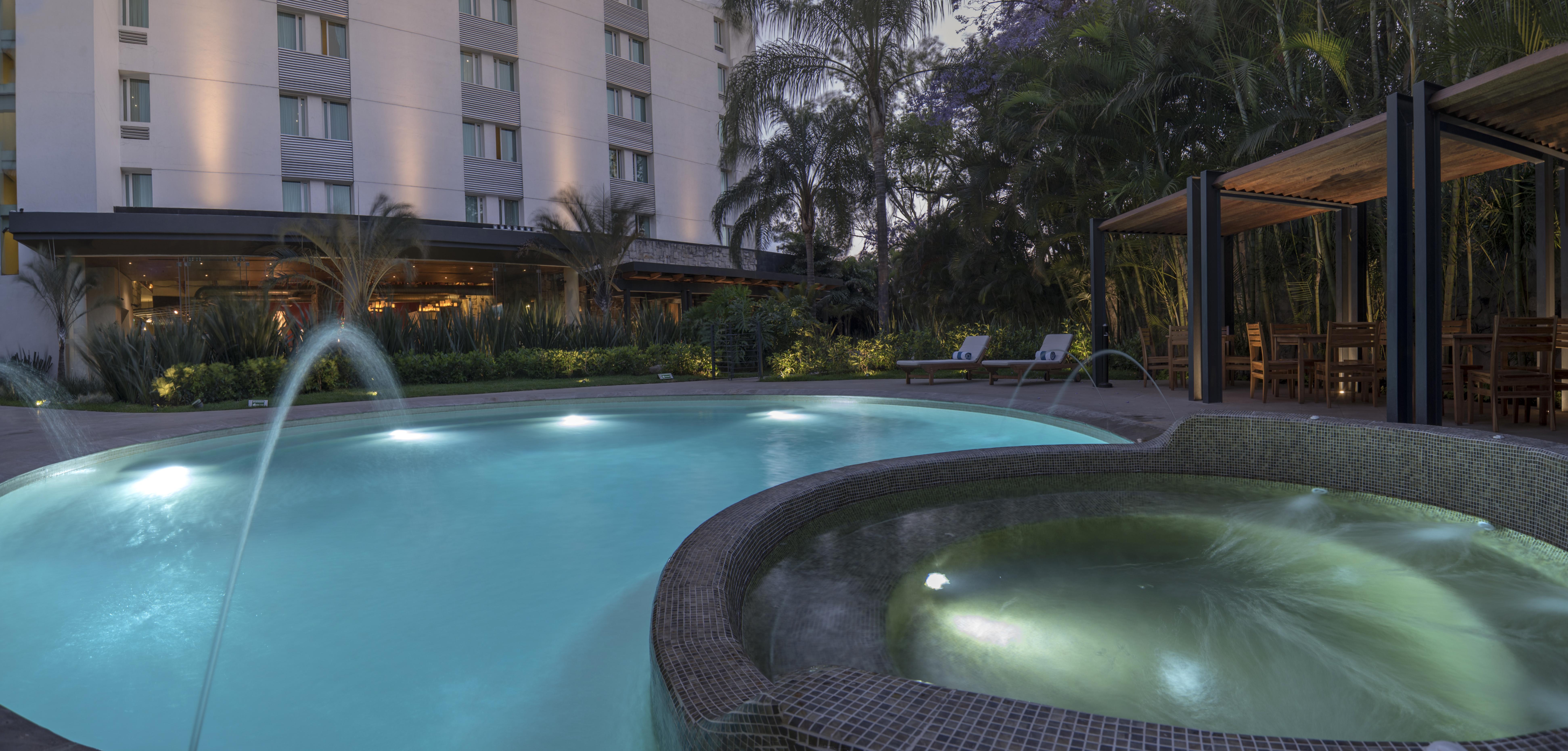 Victoria Ejecutivo Hotel กัวดาลาฮารา ภายนอก รูปภาพ