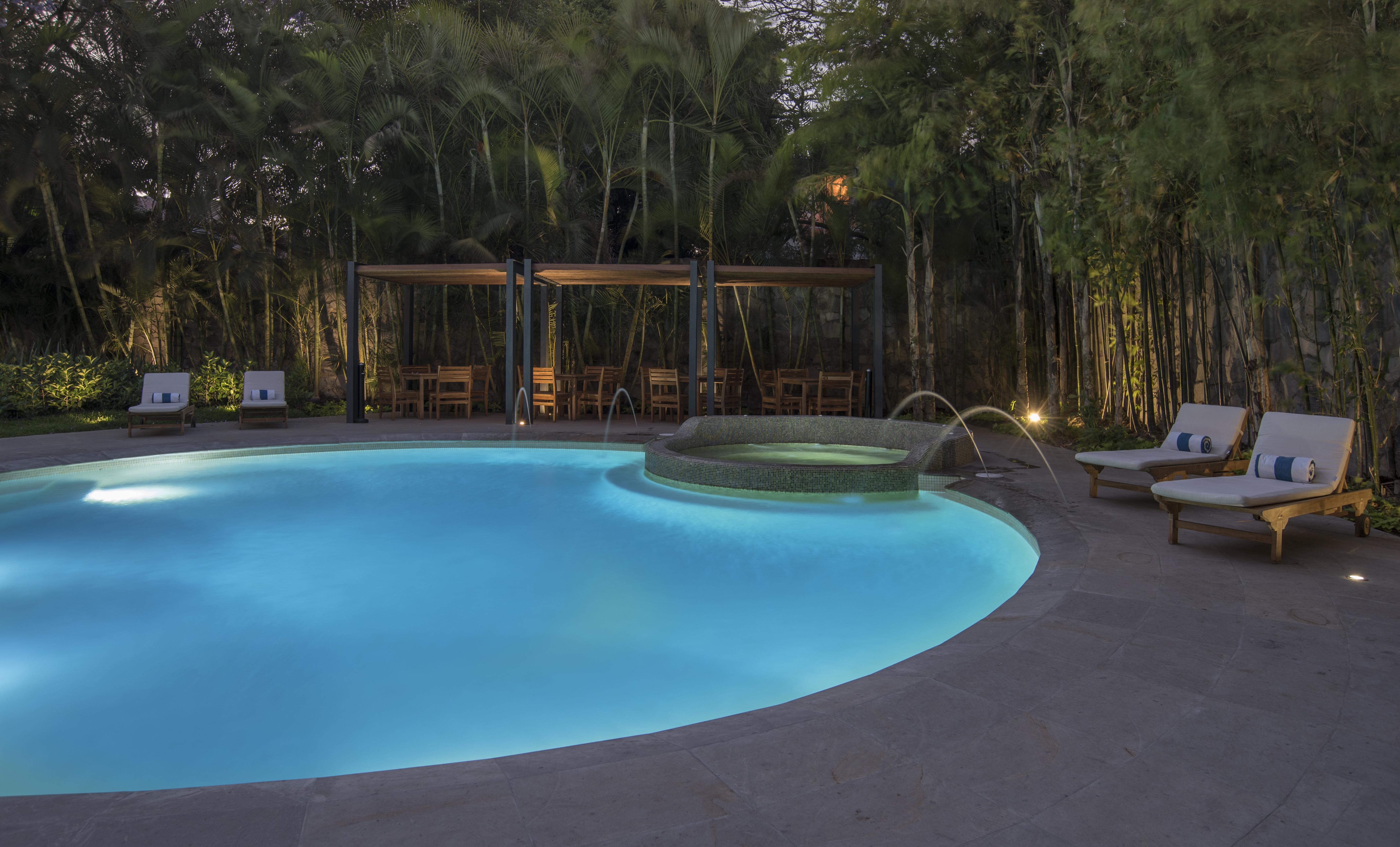 Victoria Ejecutivo Hotel กัวดาลาฮารา ภายนอก รูปภาพ