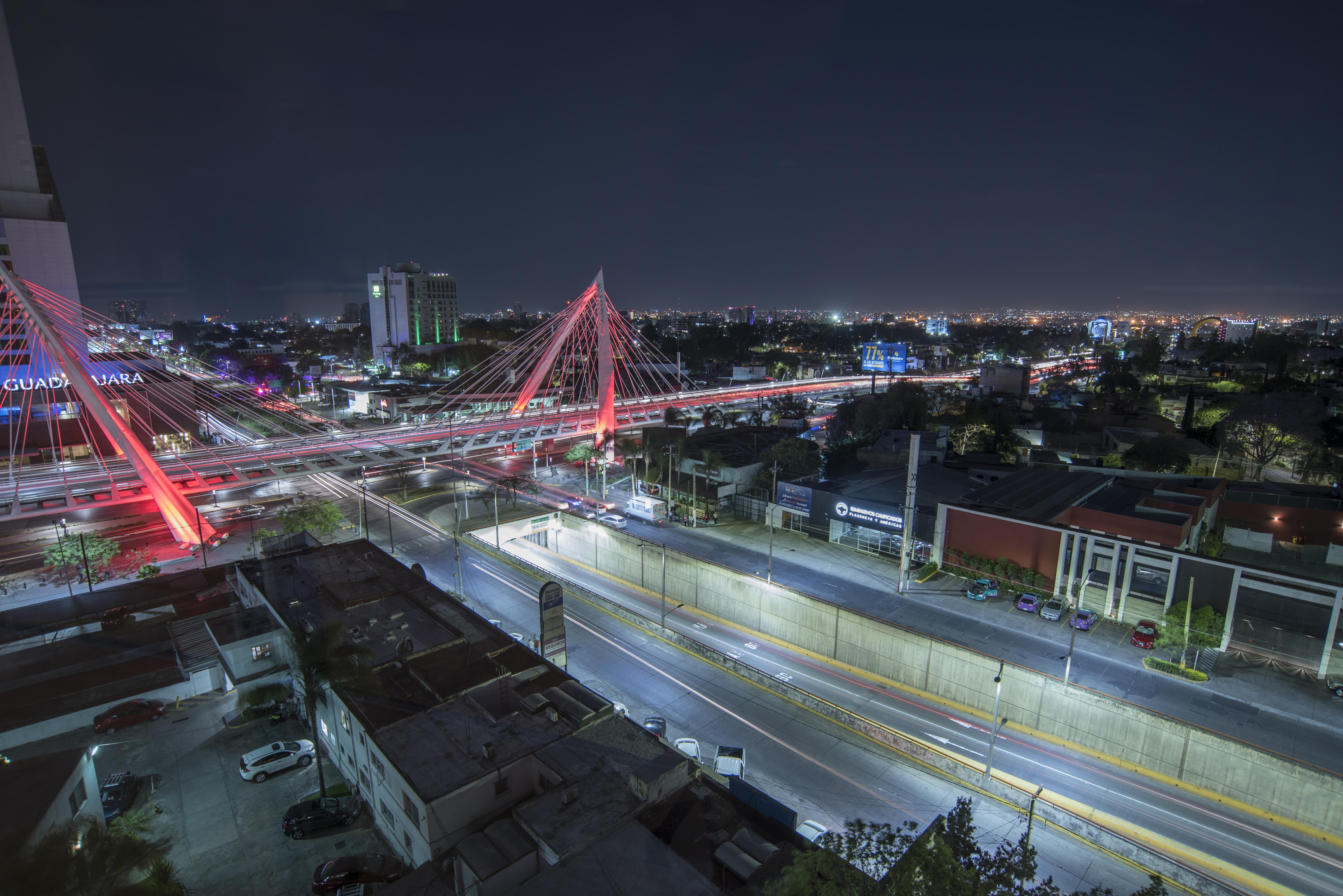 Victoria Ejecutivo Hotel กัวดาลาฮารา ภายนอก รูปภาพ